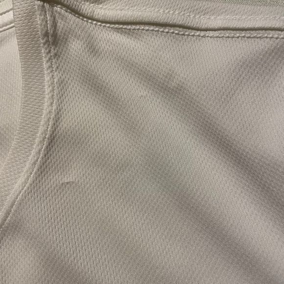 Nike “Journey For a Better World” Dri-Fit women’s white XL thin white top - Picture 9 of 15